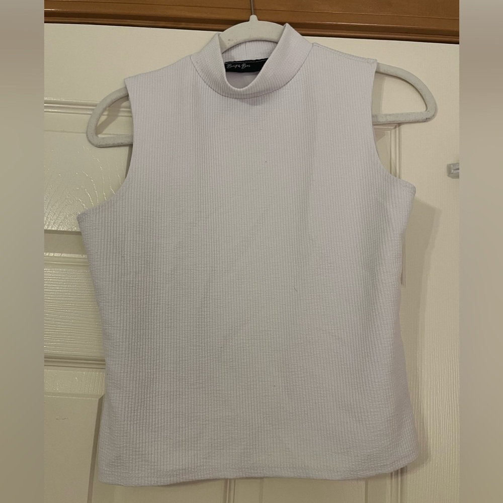 Elegant White Sleeveless Mock Neck Top